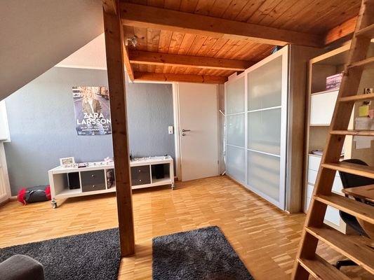 2. Zimmer Dachgeschoss