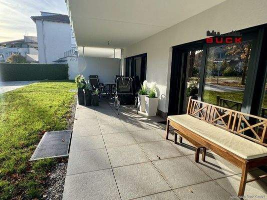 überdachte Terrasse