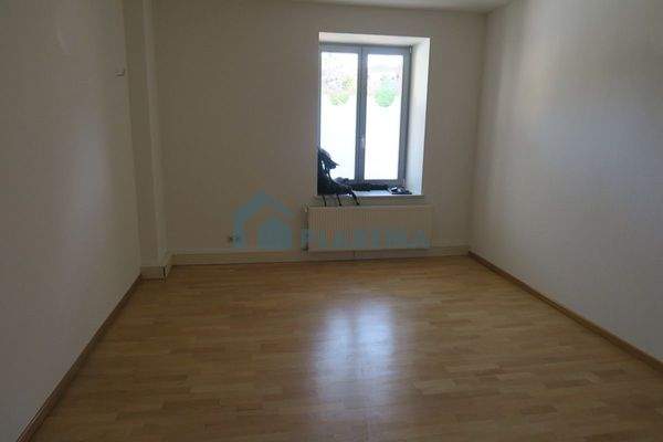 198.10-Empfang Ansicht 1