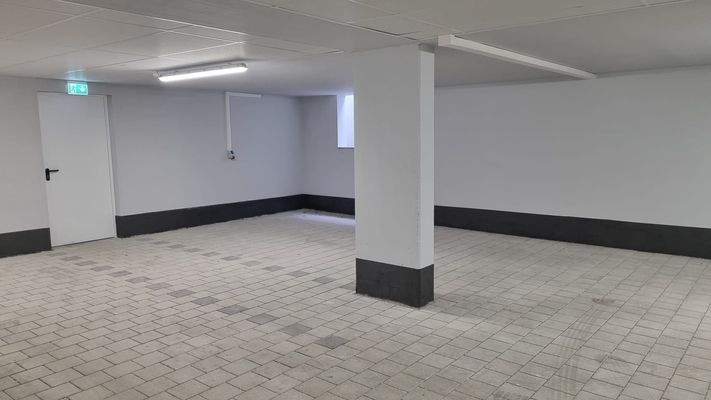 TG Stellplatz extra breit 1.JPG