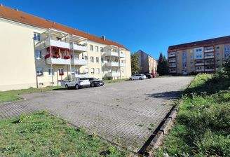 Stellplätze in der Anselm-Feuerbach-Straße