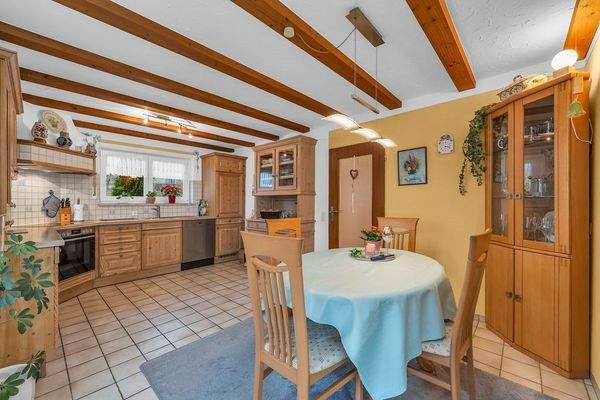 Küche und Essbereich