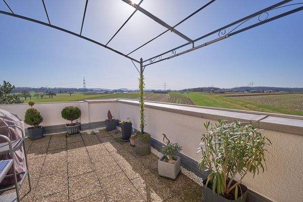 Terrasse (Süd-West Ausrichtung)