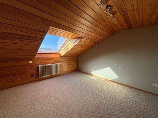 Zimmer 2 Dachgeschoss