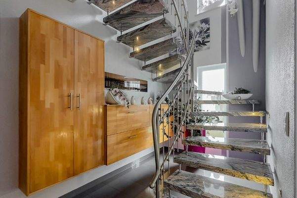 Treppe zum Erdgeschoss