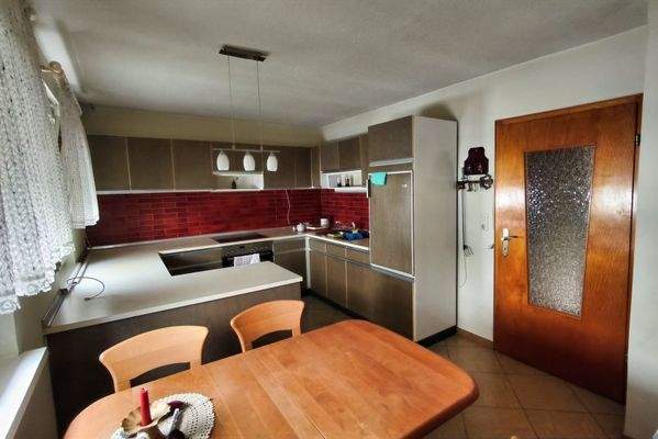 großzügige Wohnküche