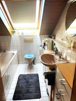 Badausschnitt von einer DG-Wohnung