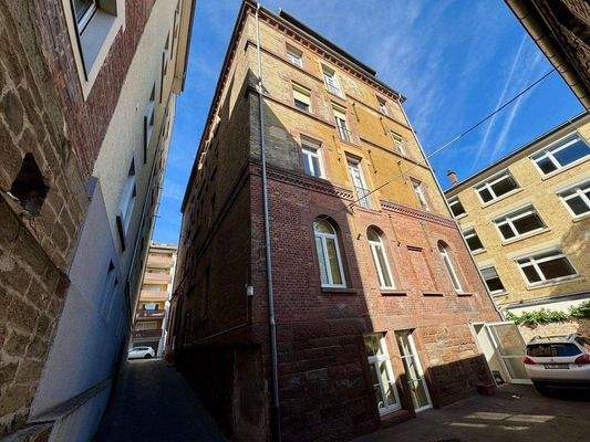 11 Gebäude Rückansicht.JPG