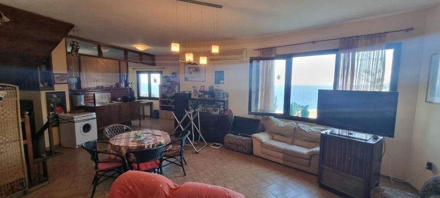 Kreta, Agia Pelagia: Freistehendes Haus mit traumhaftem Meerblick zu verkaufen