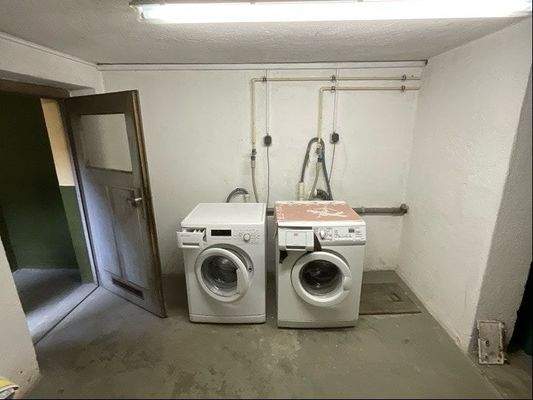 Waschmaschinenraum im Keller