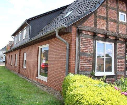 Hausansicht Straßenseite