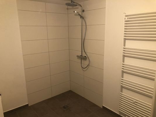 Ebenerdige Dusche