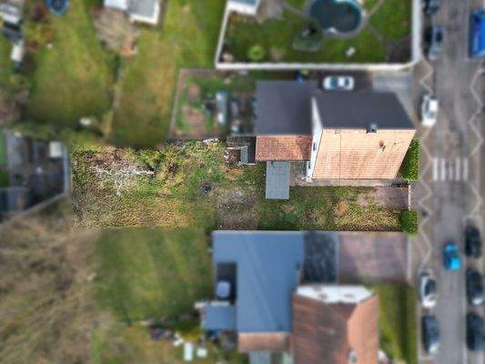 Einfamilienhaus mit Entwicklungspotenzial in Schwalbach