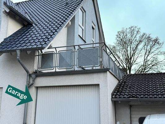 Garage / Außenansicht 