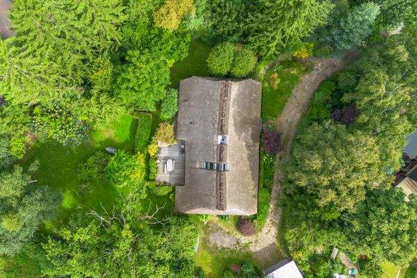 Tangstedt-Denkmalgeschütztes-Reetdachhaus-mit Baugrundstück-28