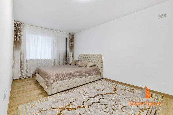 Blick in ein Kinder- oder Schlafzimmer