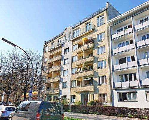 Hausansicht Seite.jpg