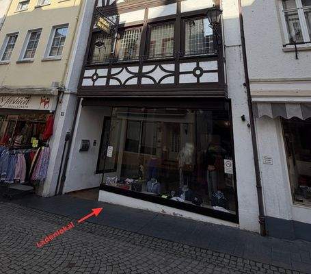 Ladenlokal Straßenansicht