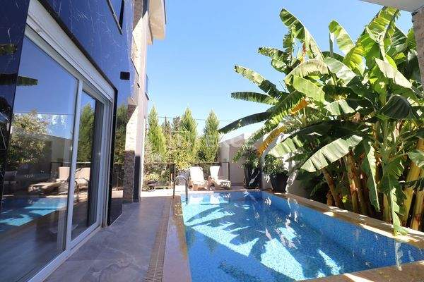 Elegant Villa with Private Pool in Antalya Döşemealtı