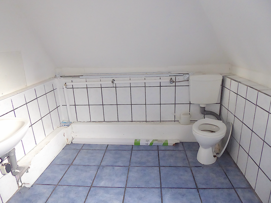 Toilette im OG