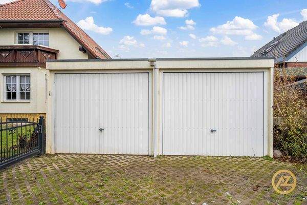 Doppelgarage