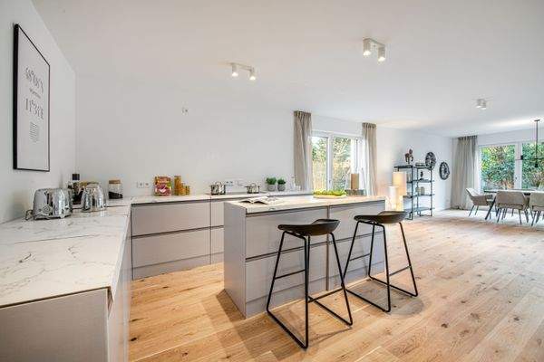 Offene, moderne Küche