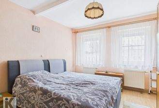 Geräumiges Schlafzimmer