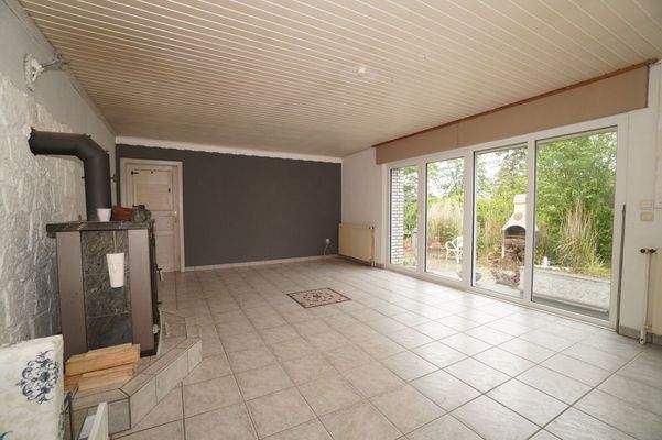 Wohn-Esszimmer EG mit Terrasse