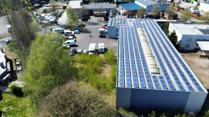 Luftaufnahme von hinten