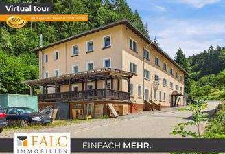 Hausansicht Straße unten