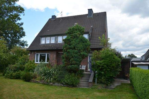 Blick aus dem Garten