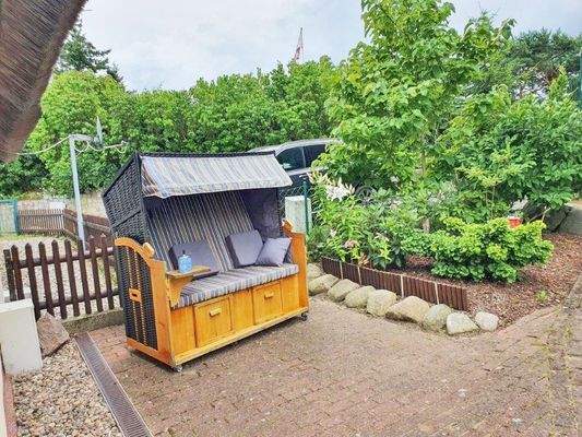 Strandkorb vor der Haustür