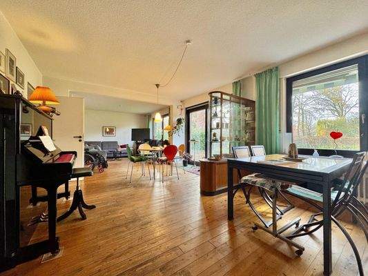 Wohn-/Esszimmer