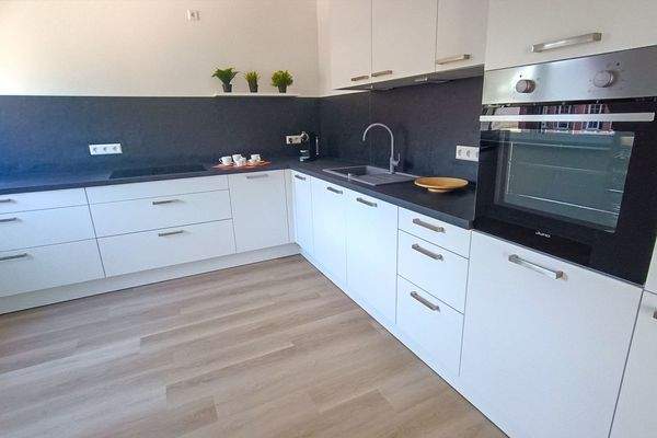 moderne Einbauküche