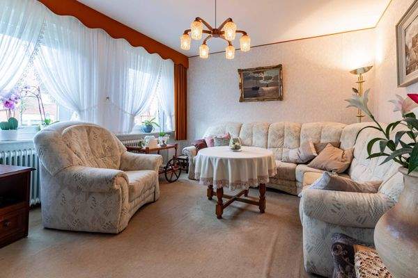 Wohnzimmer in der Doppelhaushälfte