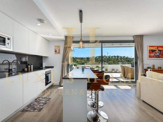 f76d9f0b-0223-446f-b883-0794ec2a093e