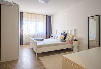 Schlafzimmer/Home-Office