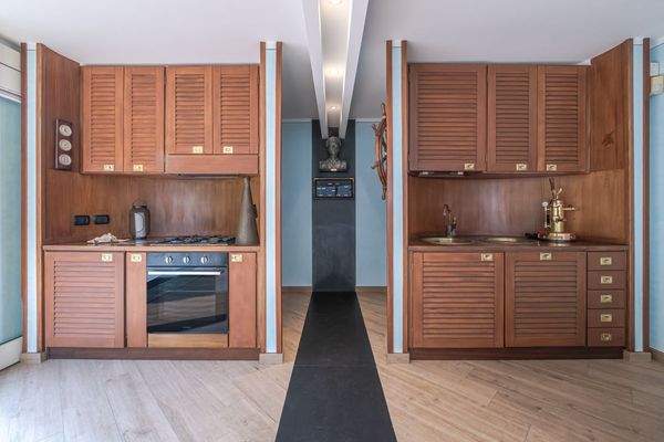 023-Yacht House-Desenzano-32.jpg