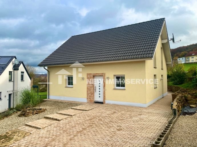 Einfamilienhaus mit Terrasse und Garten in Temmels