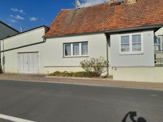 Haus mit Garage