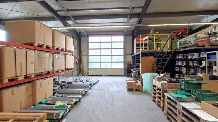 Blick auf ein Sektionaltor