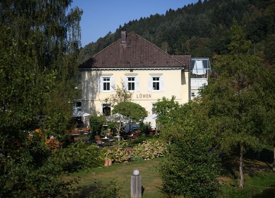 Löwen Restaurant mit Löwengarten