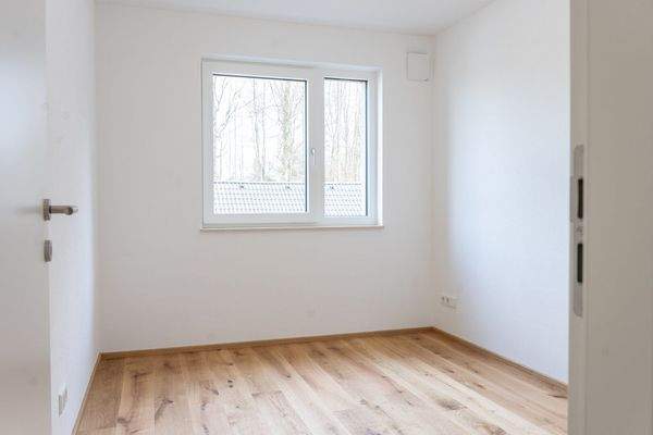 Kinder-/Gästezimmer/Homeoffice