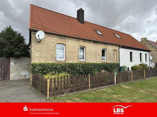 Doppelhaushälfte - Straßenansicht