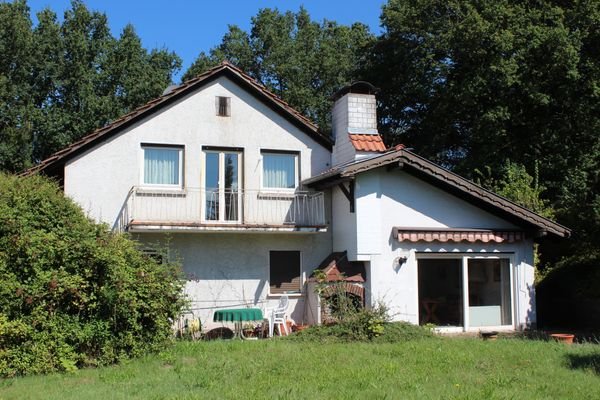 Blick auf die Südseite des Hauses