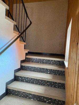 Treppenaufgang ins Dachgeschoss