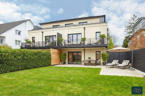 Gartenansicht, animiert mit KI