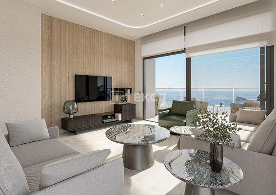 Luxury Seafront Apartments in Europe's Tallest Tower in Benidorm