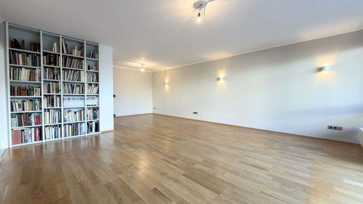 Wohn-/ Essbereich Ansicht III