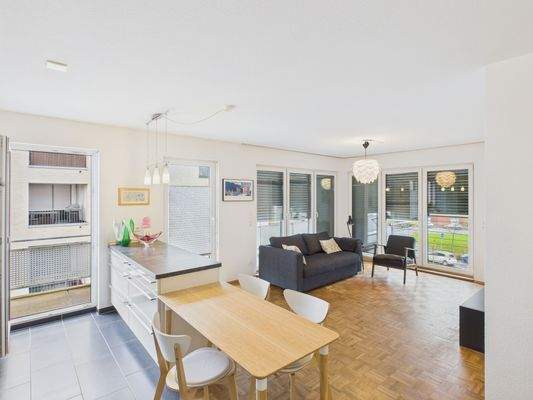 CAM01223G0-PR0169-STILL001